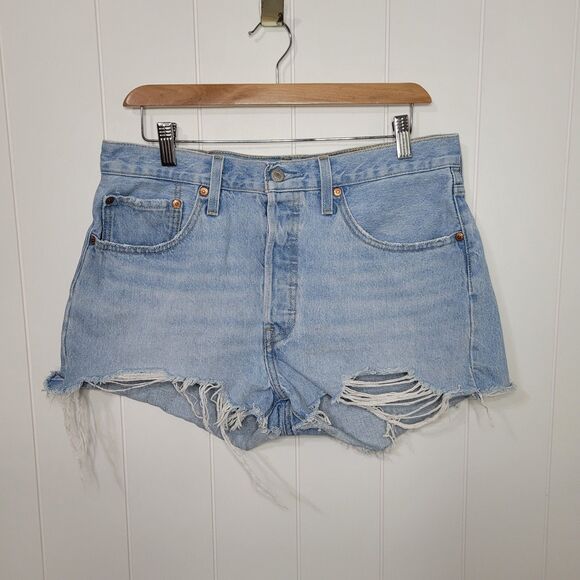 Levis Shorts Womens 31 Blue 501 Jean Cutoff Button Fly Distressed Premium Summer - Picture 1 of 9